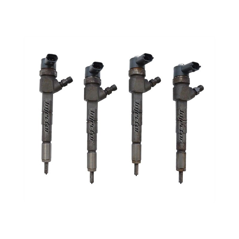Fiat Stilo 1.9 JTD 93 KW 126 HP juego de 4 inyectores usados BOSCH 55193808, 55192534, 55192489